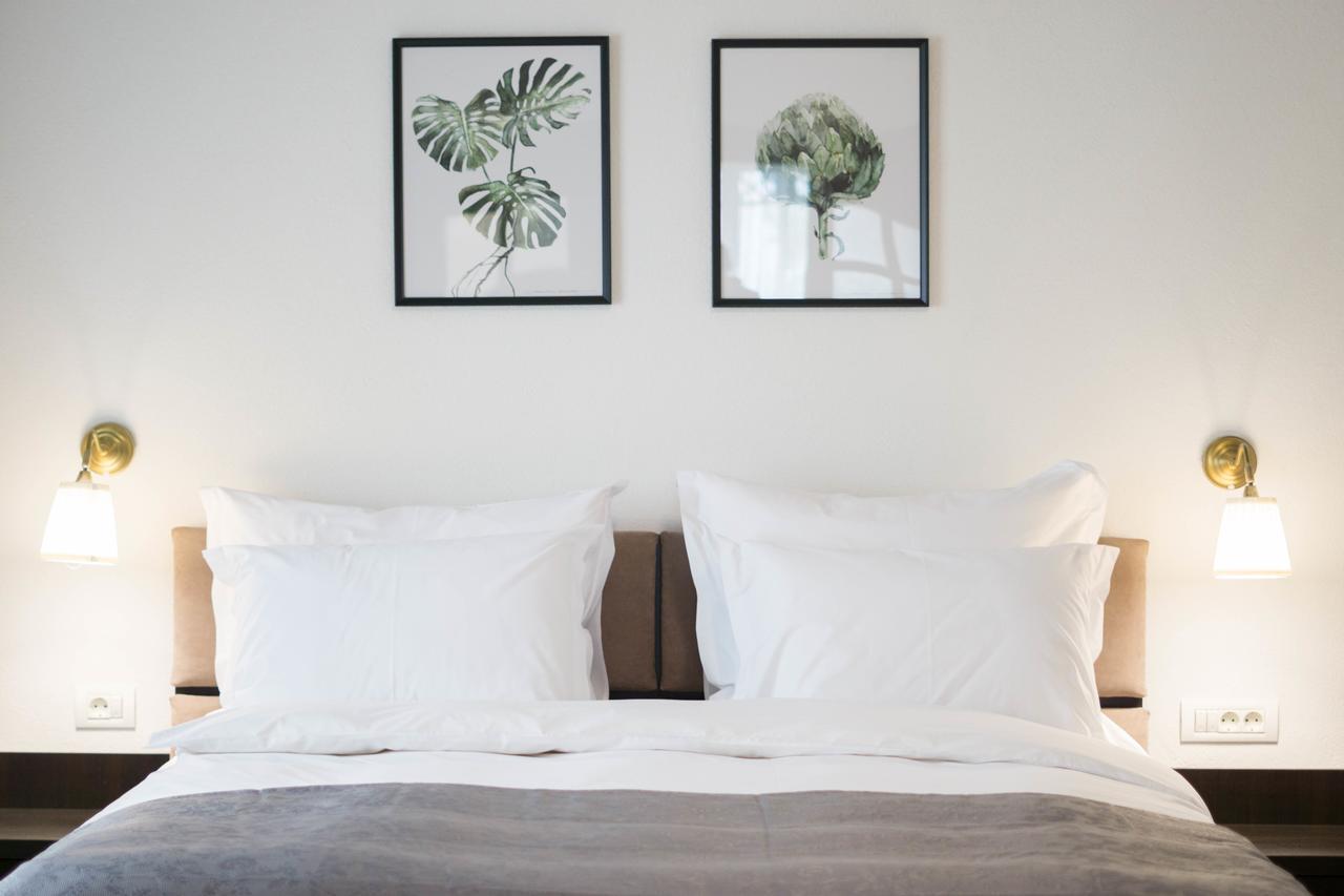 Nest Hotel Drobeta Turnu Severin Luaran gambar